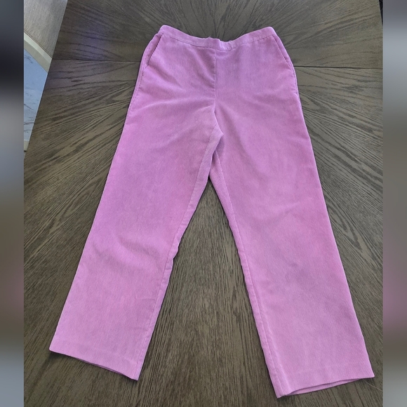 Alfred Dunner Pants - Alfred Dunner Dusty Rose Corduroy Pants | Women’s Size 12. I#033